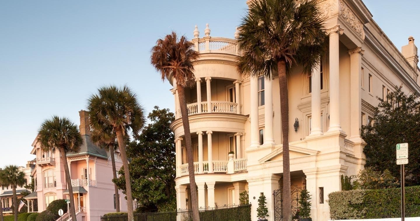 Land Adventures: Charleston Luxury Car Tour with Historic Highlights
