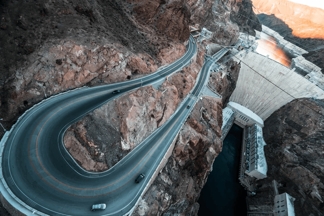 Hoover Dam Tour with Vegas Tours & Rides in Las Vegas