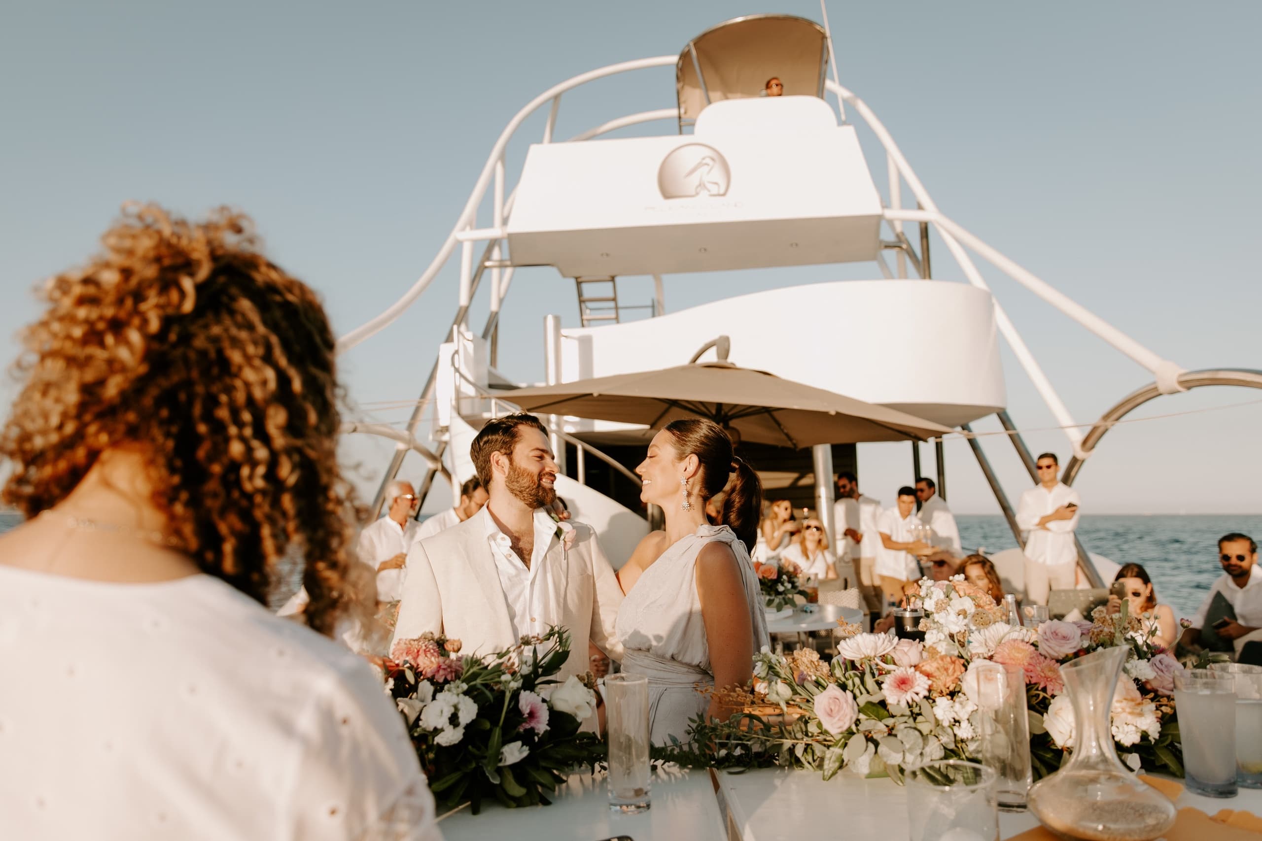 Private Catamaran Charter to El Arco: 2-Hour Pelican 11 Experience in Cabo San Lucas