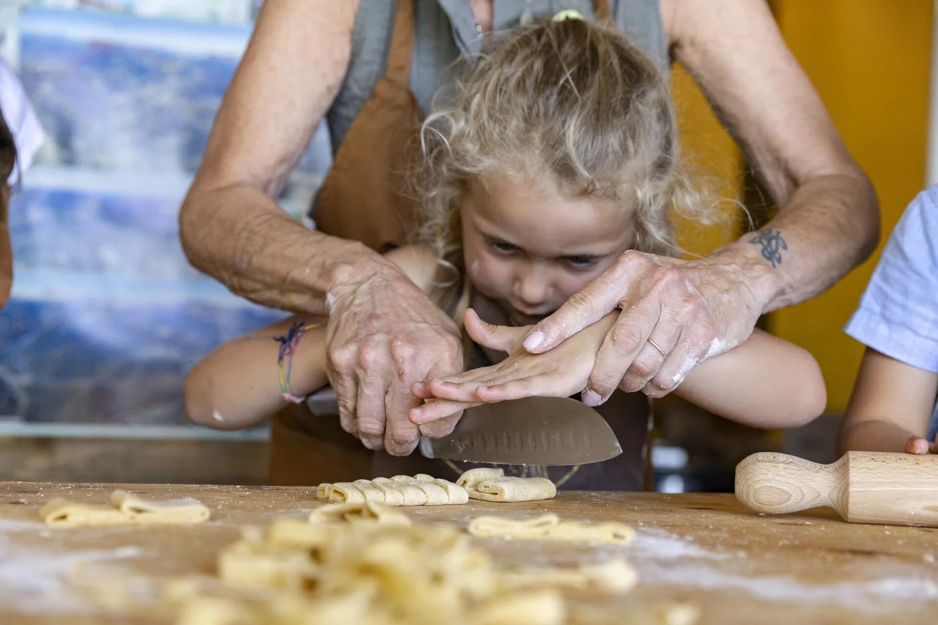 Hands-On Tuscan Cooking in Radicondoli: Private Pasta & Tiramisu Class