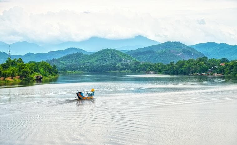 Motorbike Adventure Through Hue’s Scenic Countryside