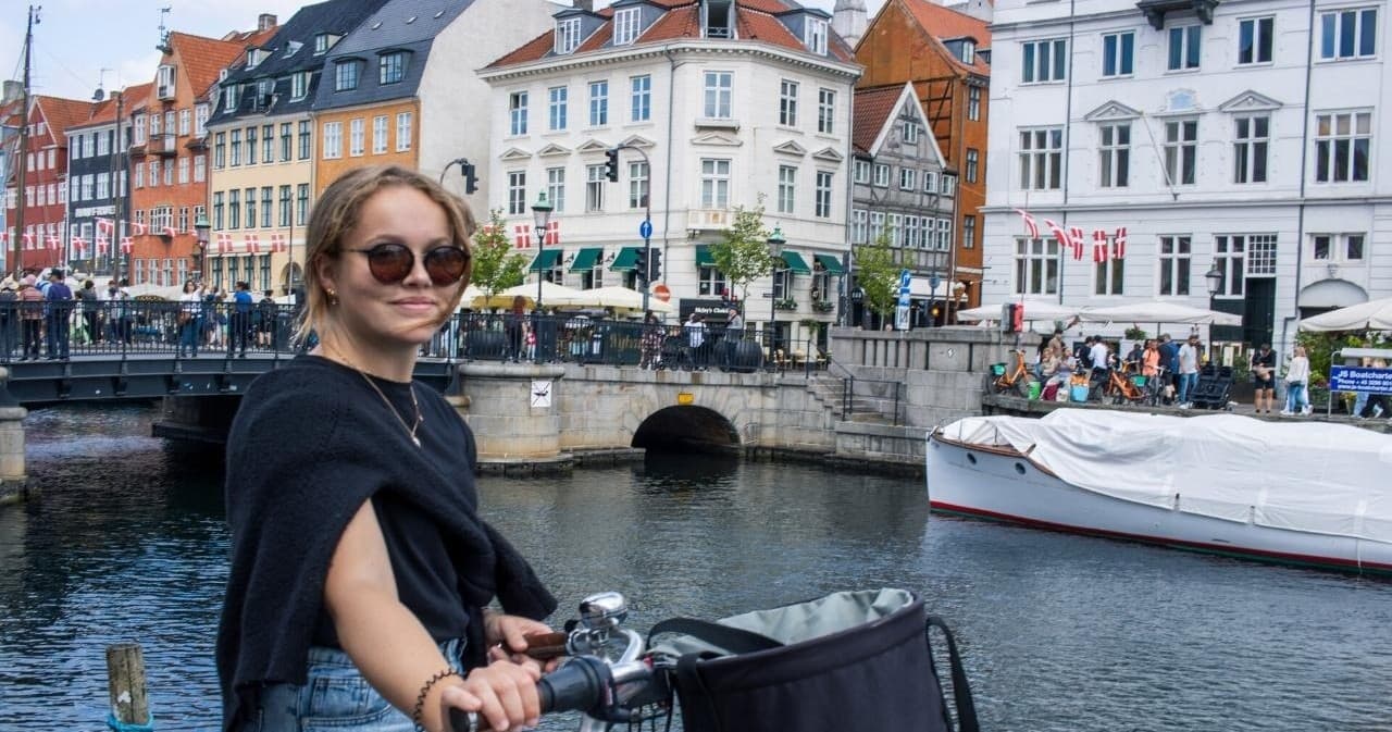 Copenhagen Private Bike Tour with Tropical Bikes