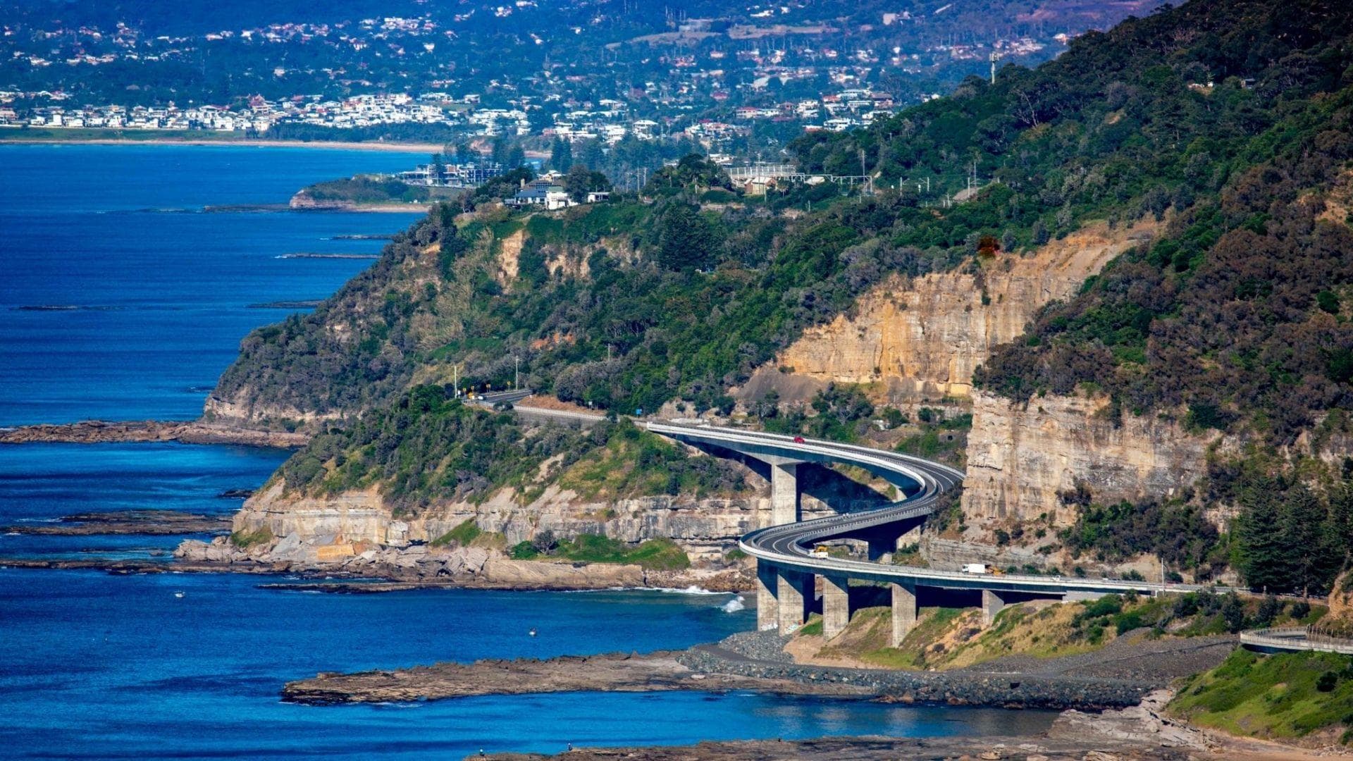 Land Adventures in Canberra with Sydney Top Tours