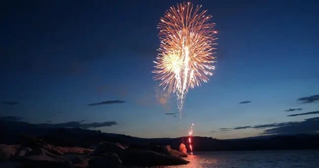 Front-Row Fireworks Cruise: Sea Blaster Fort Walton Beach