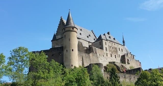 Luxembourg Day Tour by Visit Luxembourg Tours
