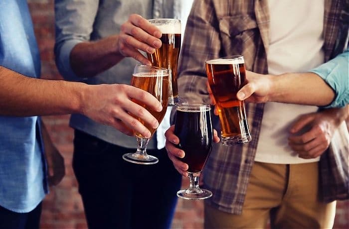 Wine & Beer Tasting Tour with Die Bier-Bim in Vienna