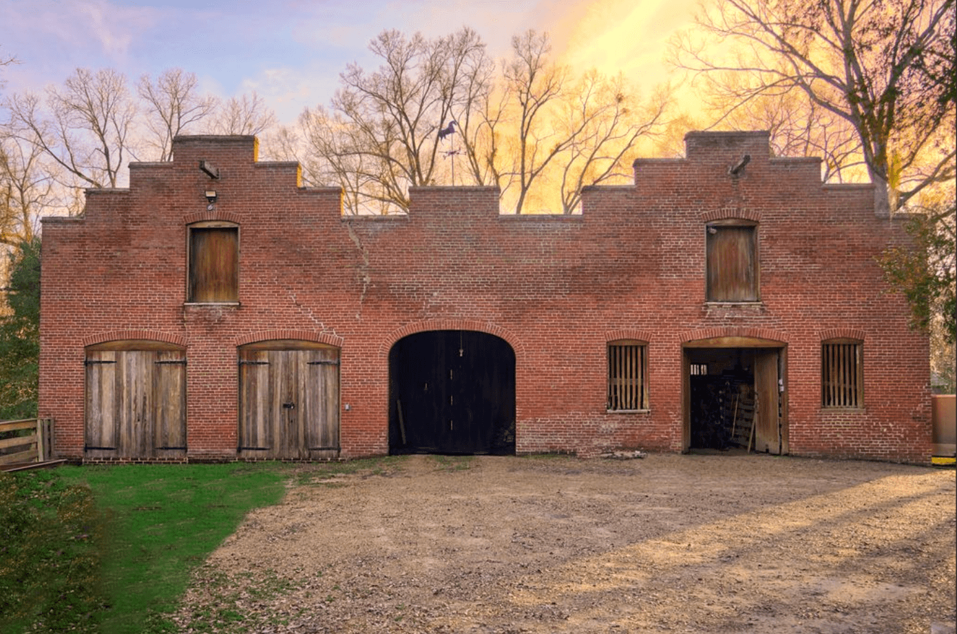 Spring Pilgrimage at Elms Court: A Guided House Tour and Coffee Party in Natchez photo 1