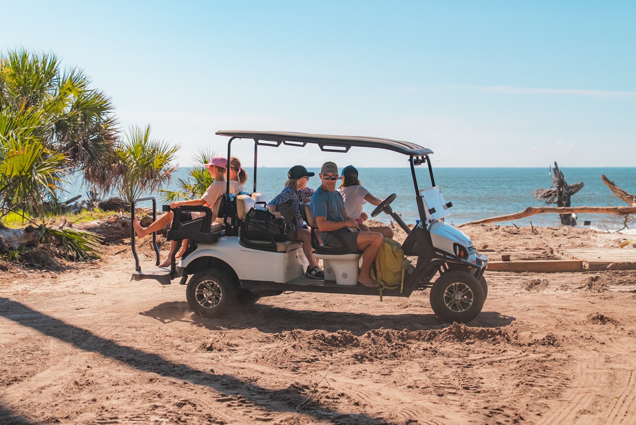 Savannah to Daufuskie Island Ferry: 45-Minute Escape to Beaches, History, and Wildlife