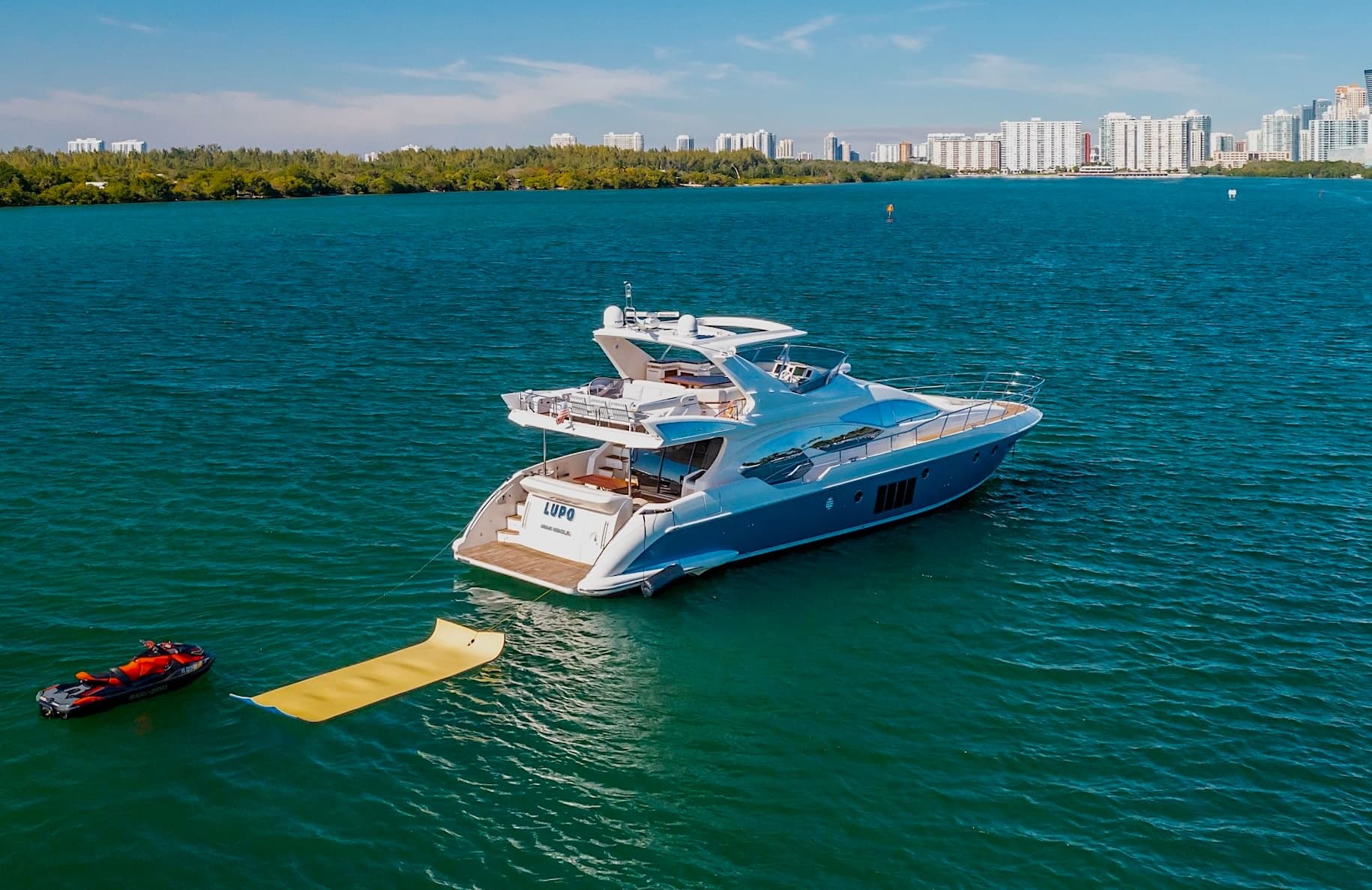 Luxury Yachting with Miami Boat Experts in Miami Beach