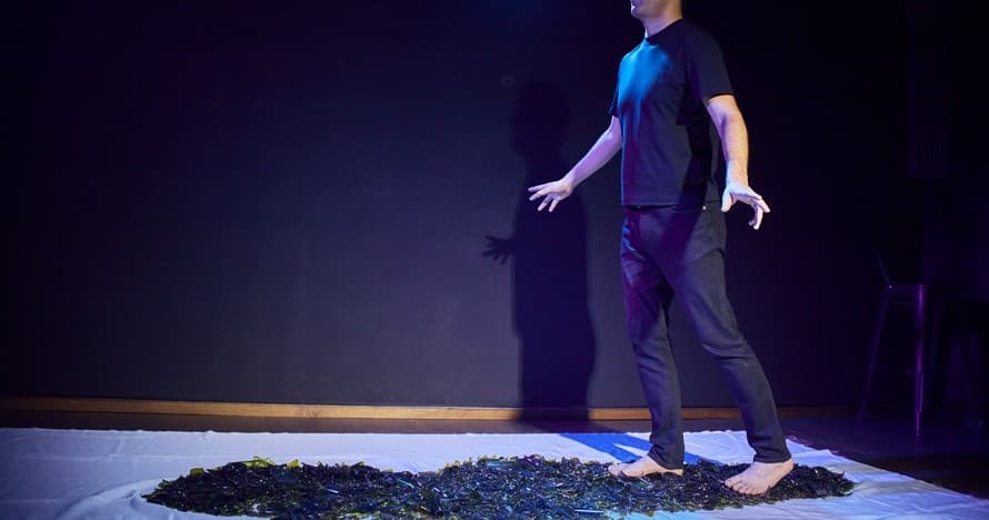 Ilusión Mental: Madrid Mentalism Show with Zuno — 75 Minutes of Mind‑Bending Theater photo 3