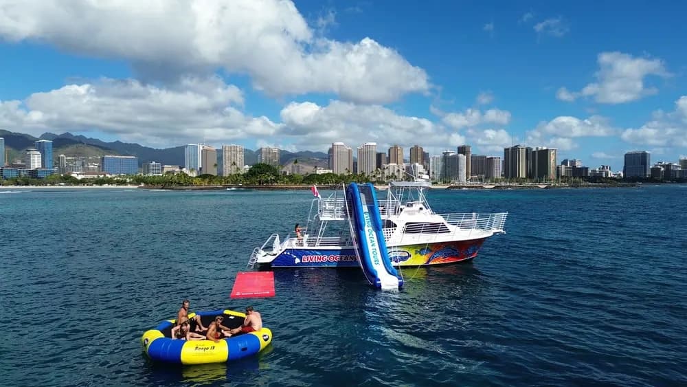 Waikiki Snorkel Cruise: Turtle Encounters, Waterslides & Diamond Head Views photo 2