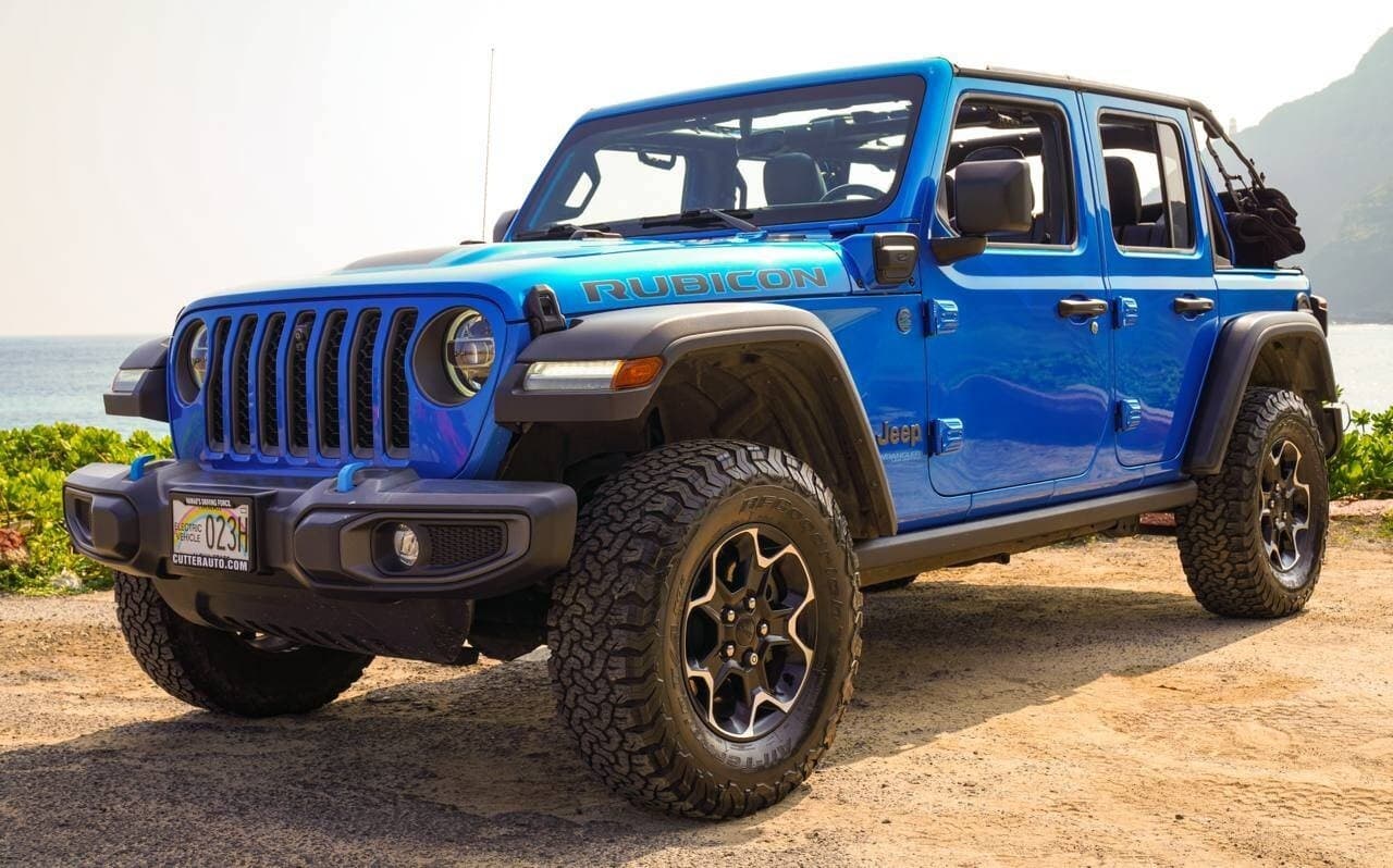 Ultimate Jeep Package: Private Oahu Jeep Tours and Multi-Day Rentals photo 1