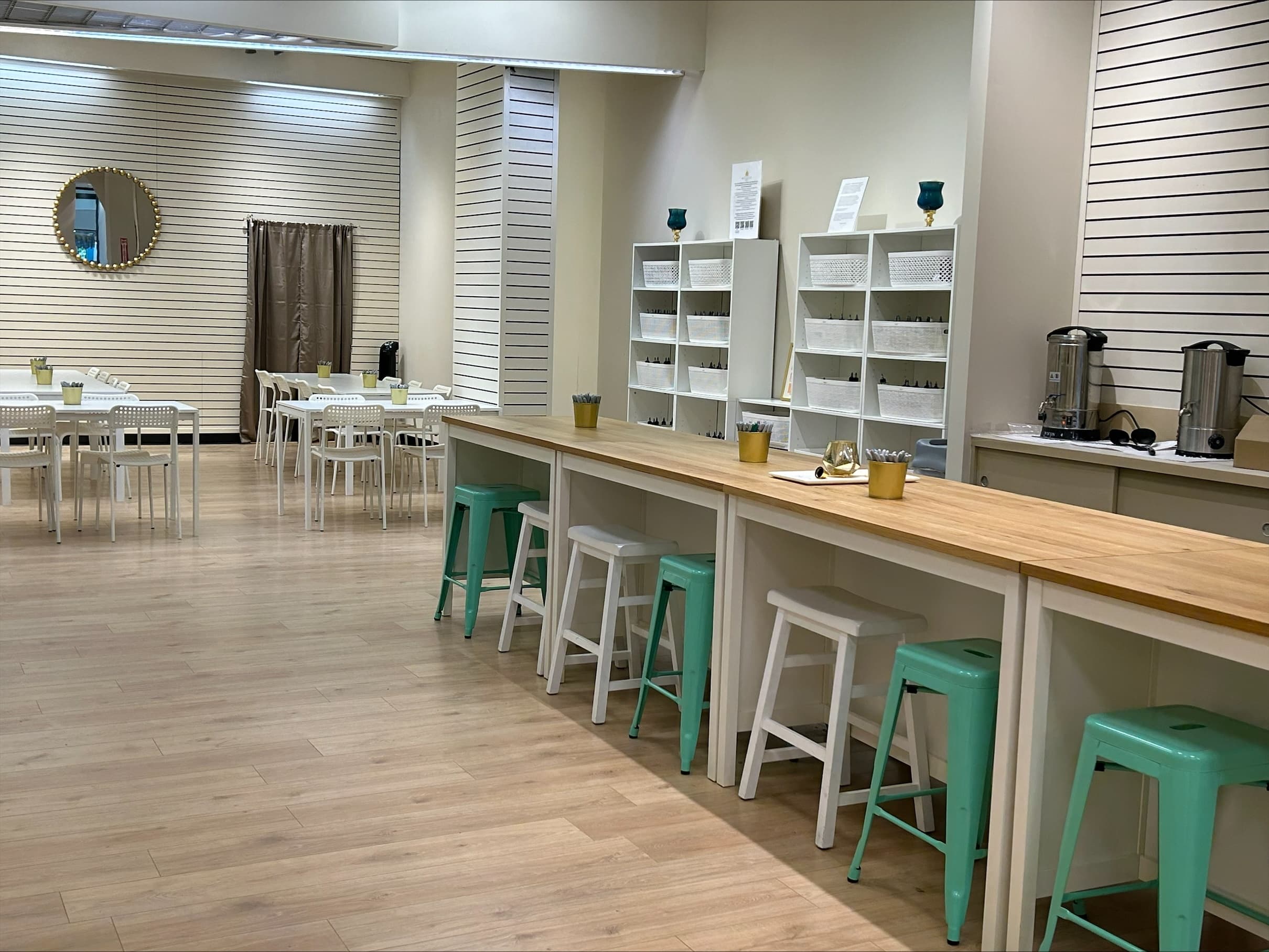 Private Candle-Making Parties in Troy, Michigan