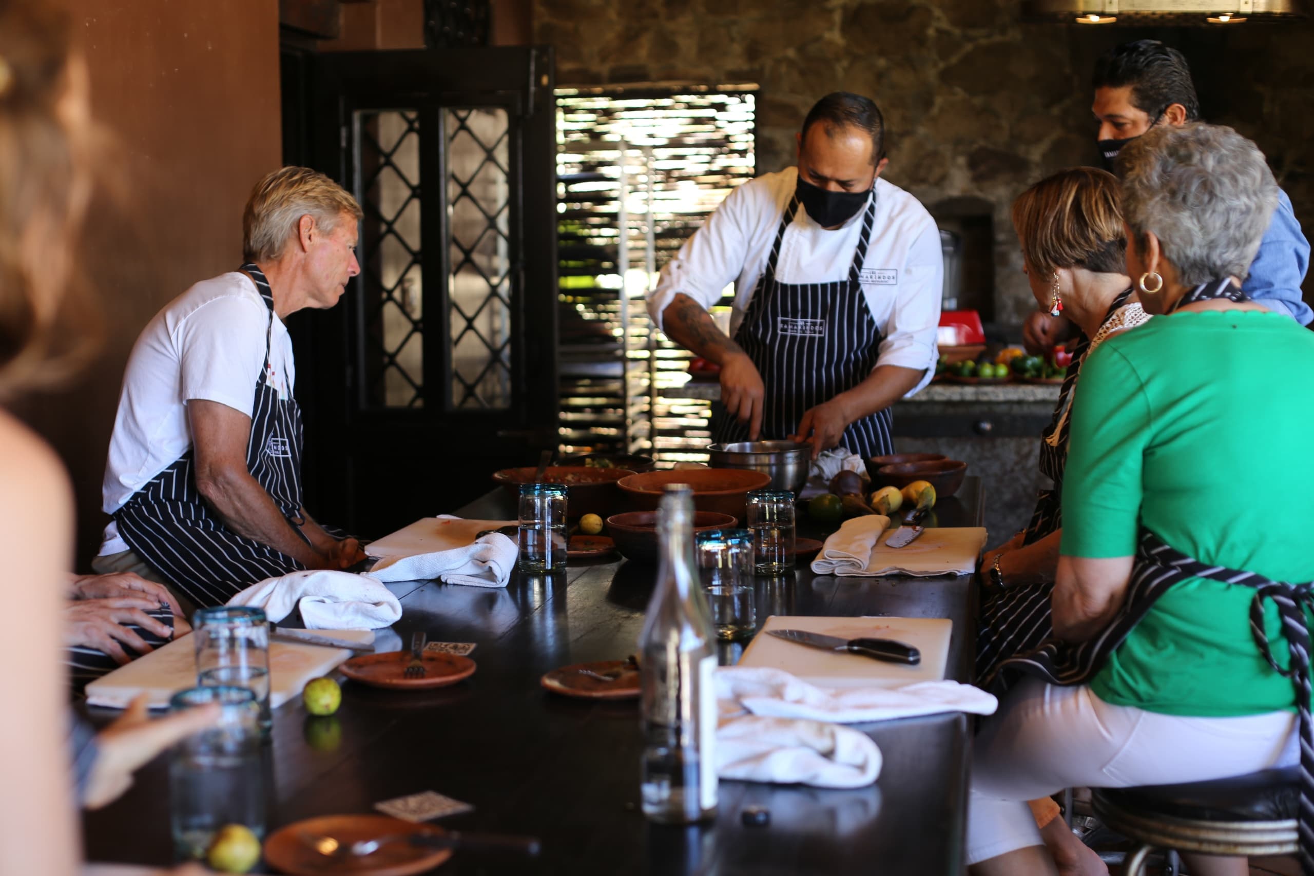 Los Tamarindos Farm to Table team