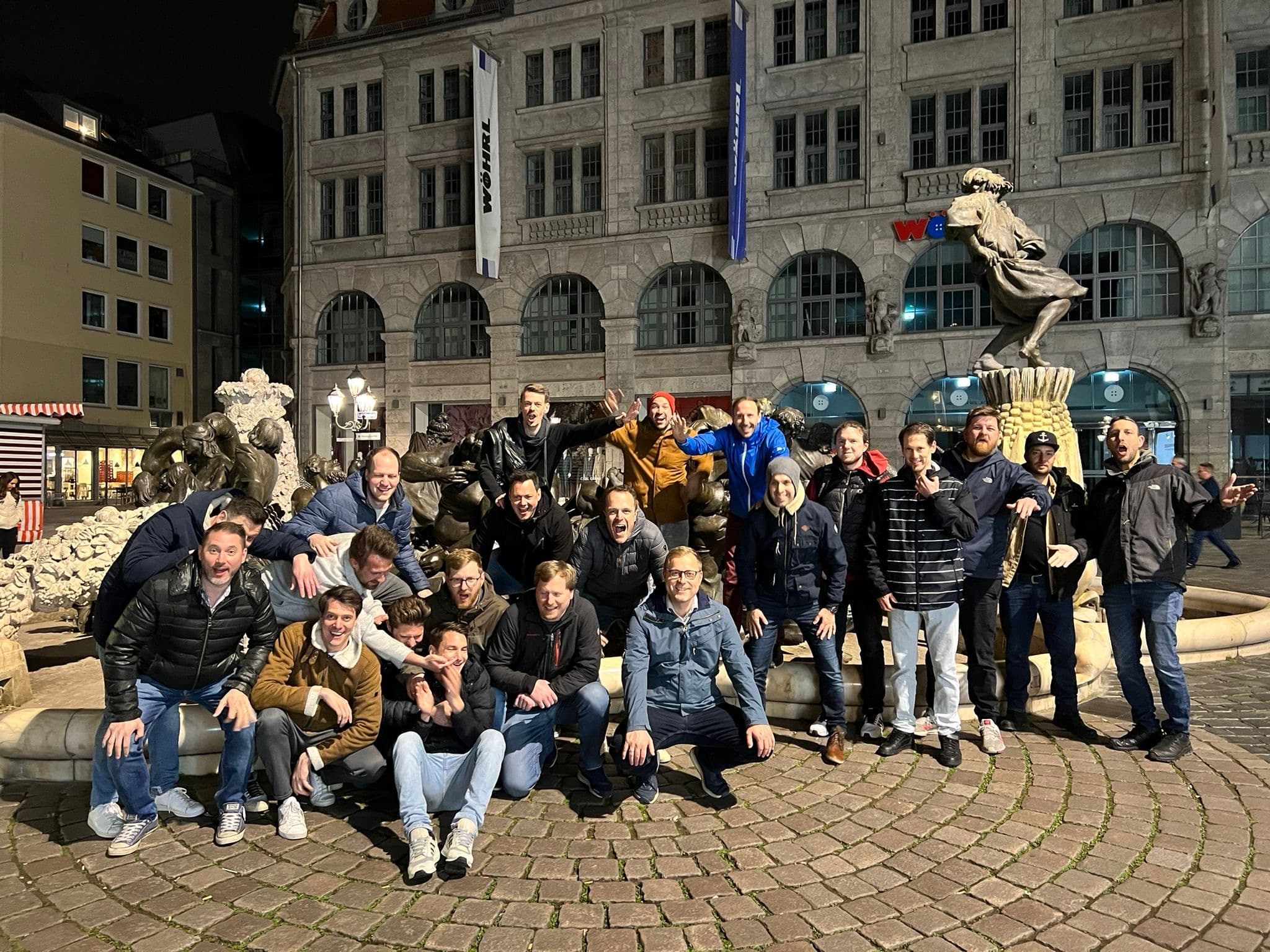 PubCrawl Weekend Nürnberg: Four-Bar Crawl From Hauptmarkt in Frankfurt am Main photo 3