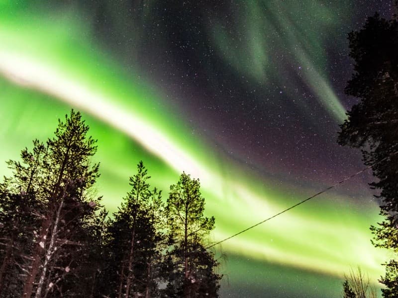 Saariselkä Northern Lights Photography Tour — Private Tepee Aurora Experience