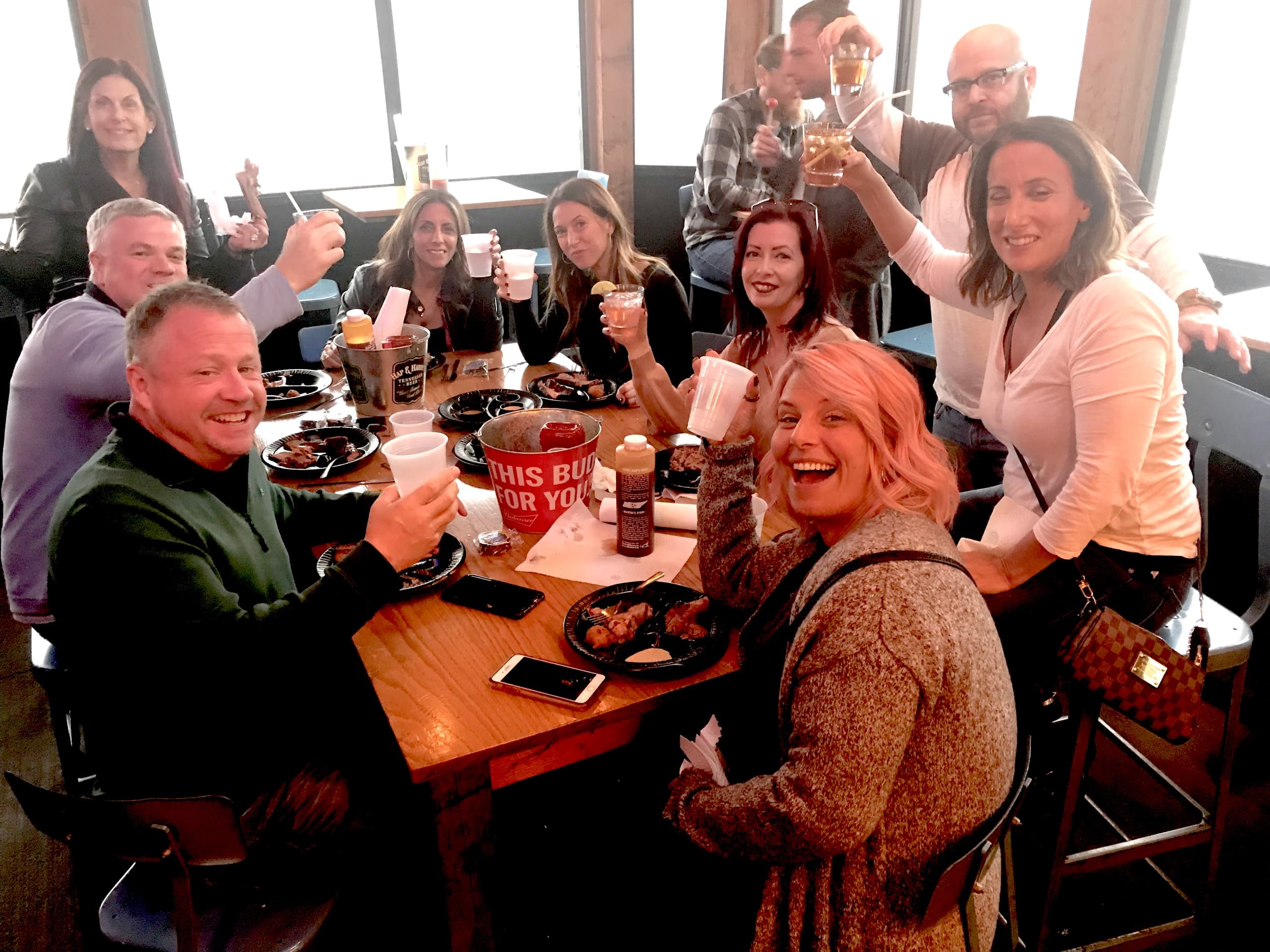 Food & Sightseeing Tour by Van in Nashville - Dabble Events