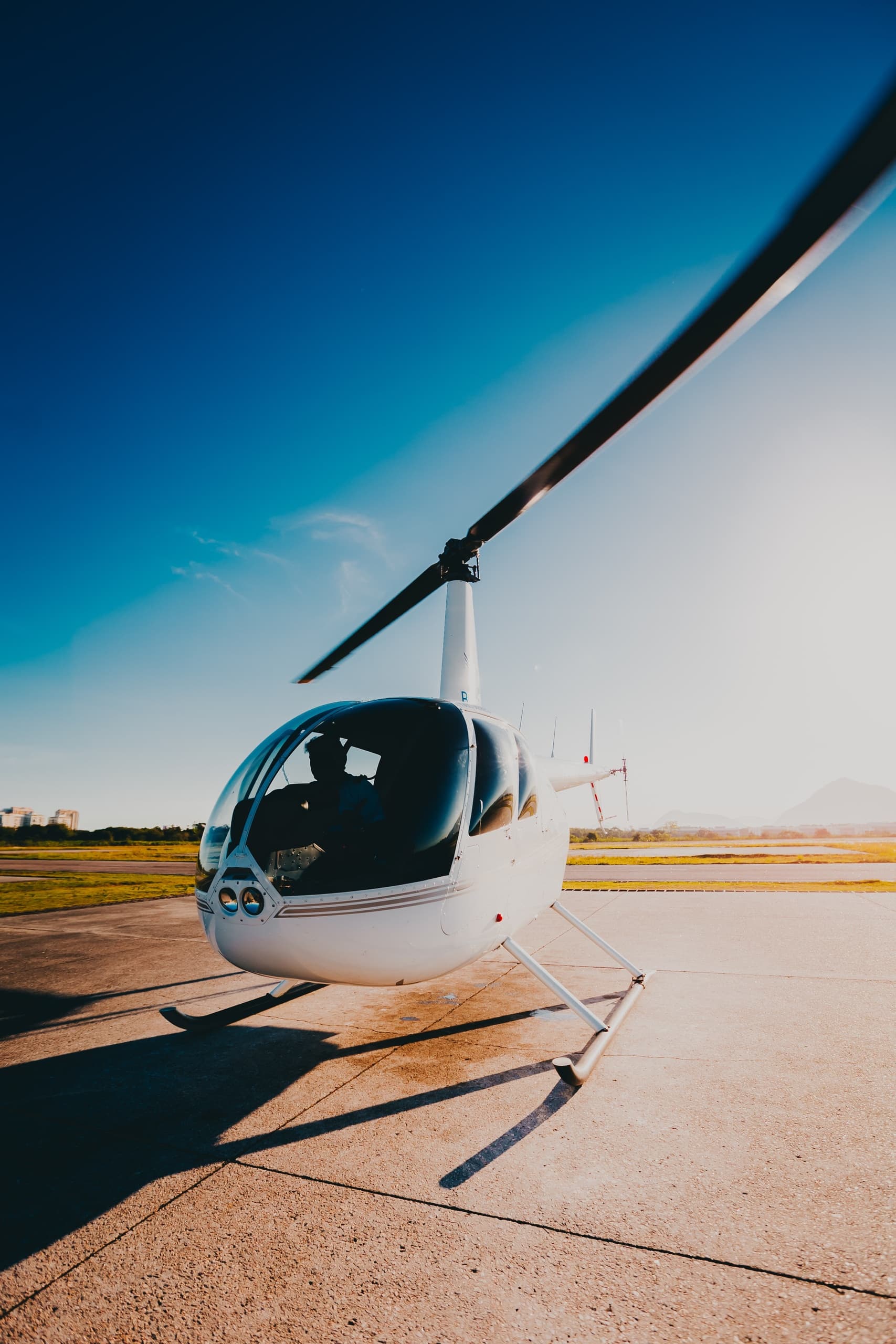Helicopter Rides to Cava Wineries with Helicóptero Barcelona
