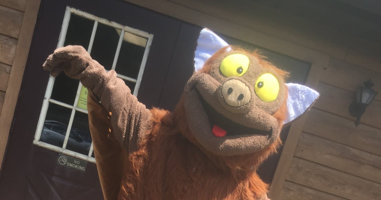 Land Adventures at Lincoln Caverns & Whisper Rocks with Baturday Saturday