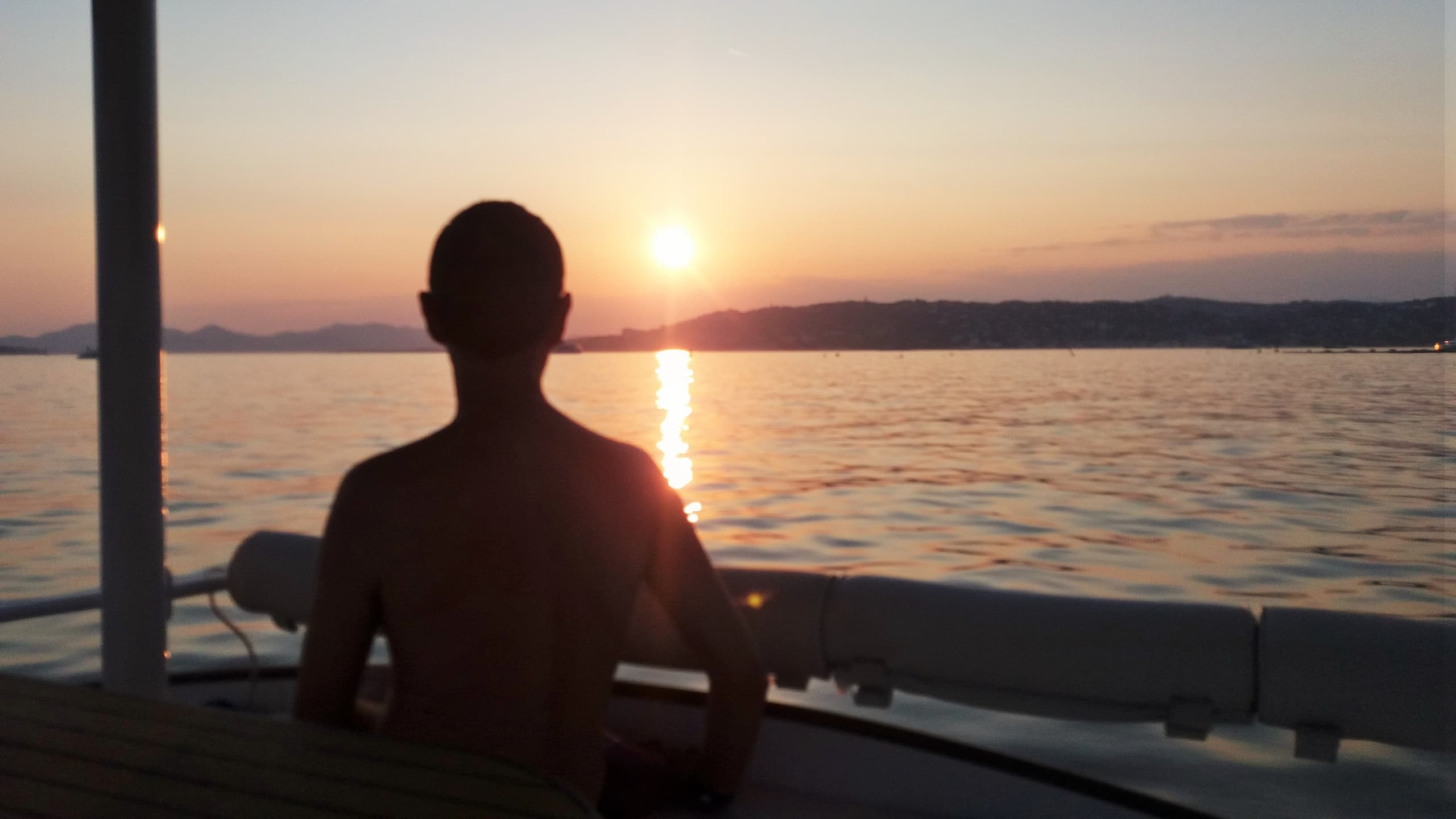 cote-dazur-solar-sunset-cruise-juan-les-pins-soiree photo 1