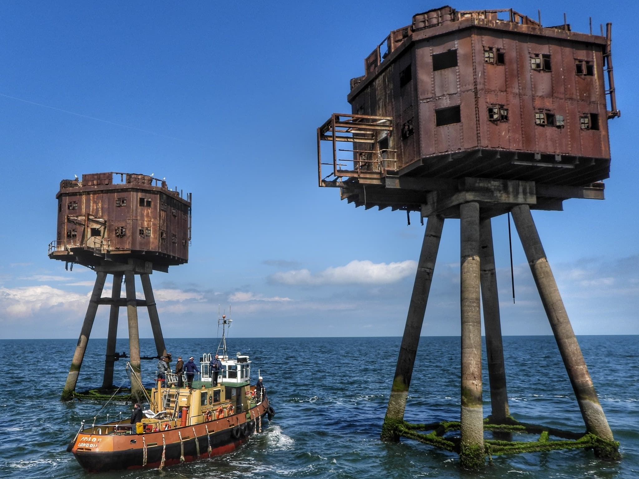 Sailing the Thames Estuary: Redsand Towers, Maunsell Forts & the Montgomery Wreck photo 1