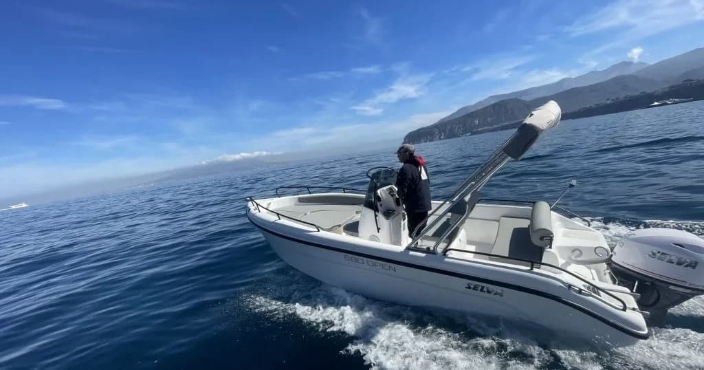 Water Activities & Boat Rental at Cooperativa Azzurra Sorrento