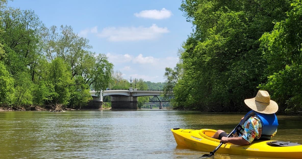 Short Trip Kayak Rental in Zanesville, Ohio