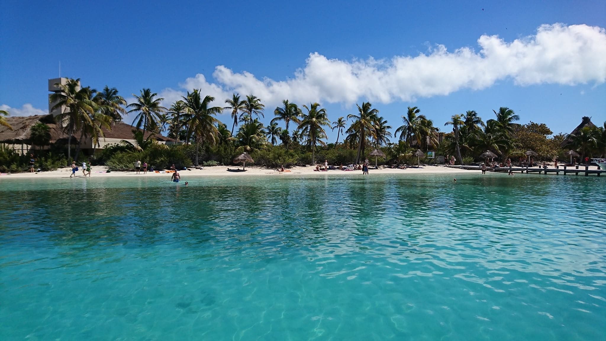 Boat Charters in Cancun with DC Explorer Isla Mujeres
