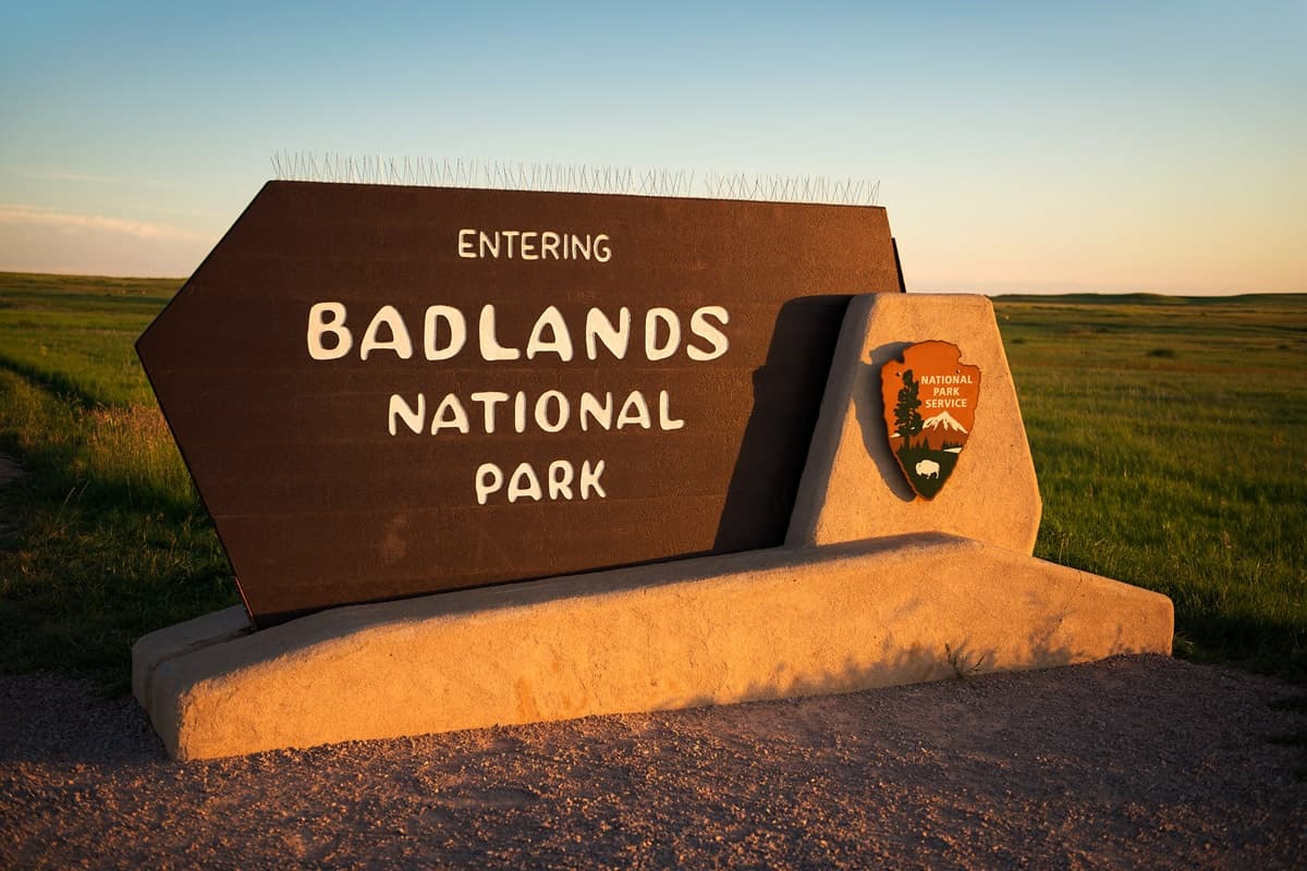 Outdoor Adventure with Obsidian Expeditions: Badlands to Black Hills Tour