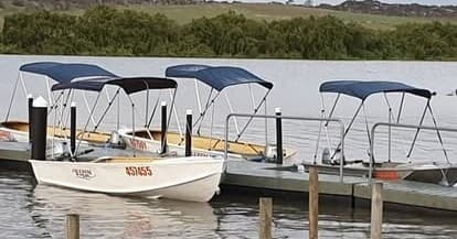 Murray River 5M Console Hire — 50hp Boat for Fishing & River Exploration