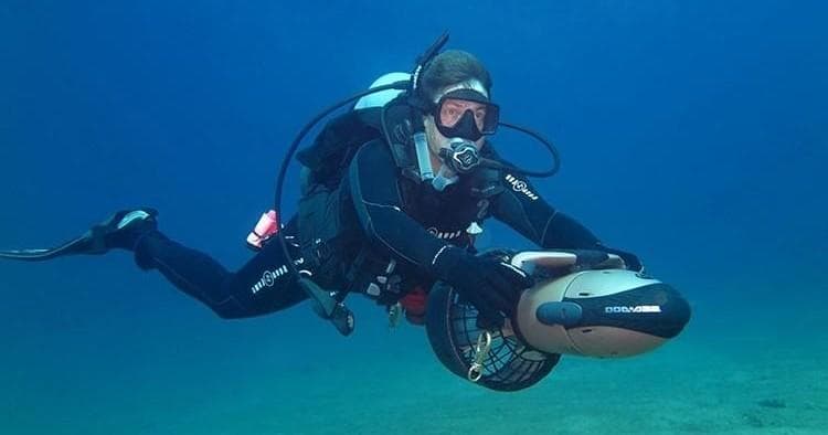 Water Activities & Diver Propulsion Vehicle Tour at Catalina Island