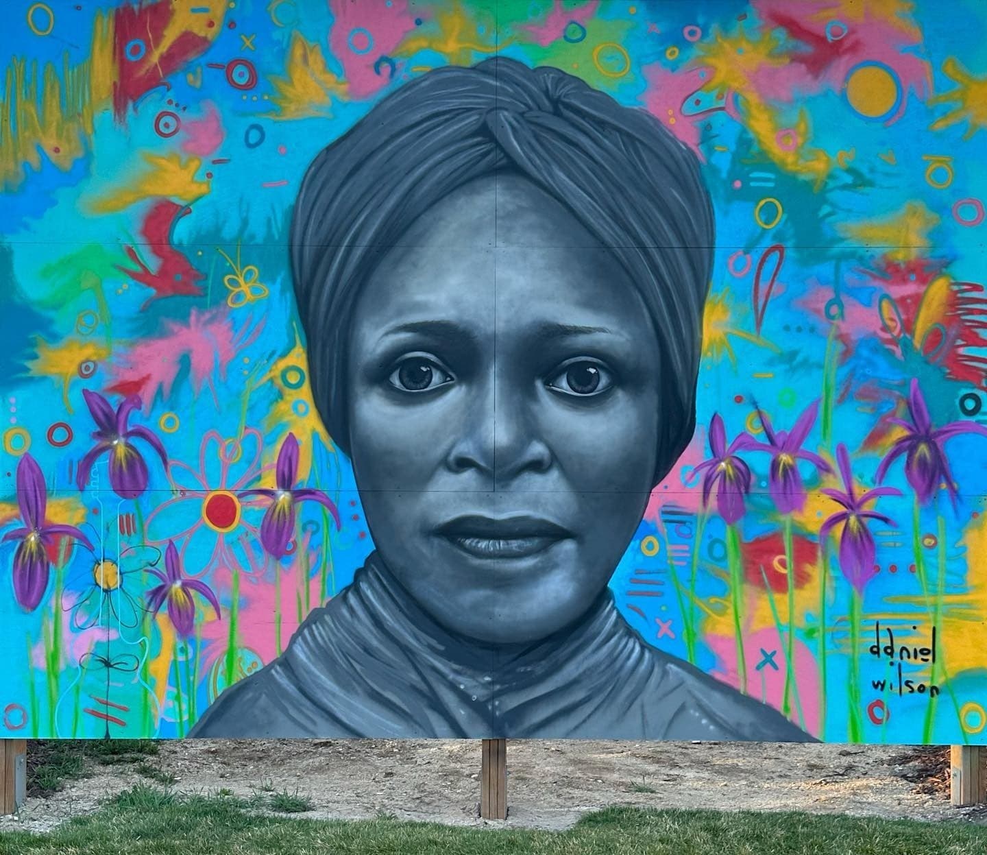 Near Westside Mural Walking Tour: Milwaukee Vliet Street Murals & Studio Visit photo 1