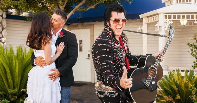 Unforgettable Elvis-Themed Wedding in Las Vegas