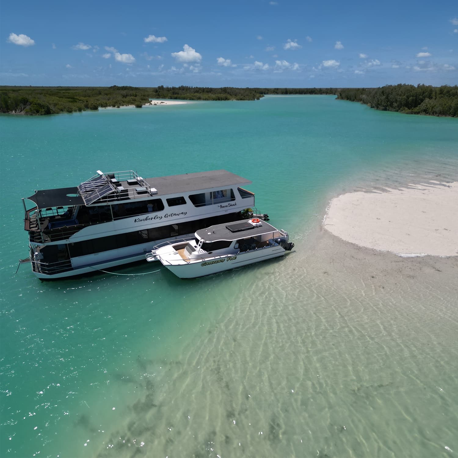 Pearls of Willie Creek: Broome's Group Adventure on the Tidal Flats