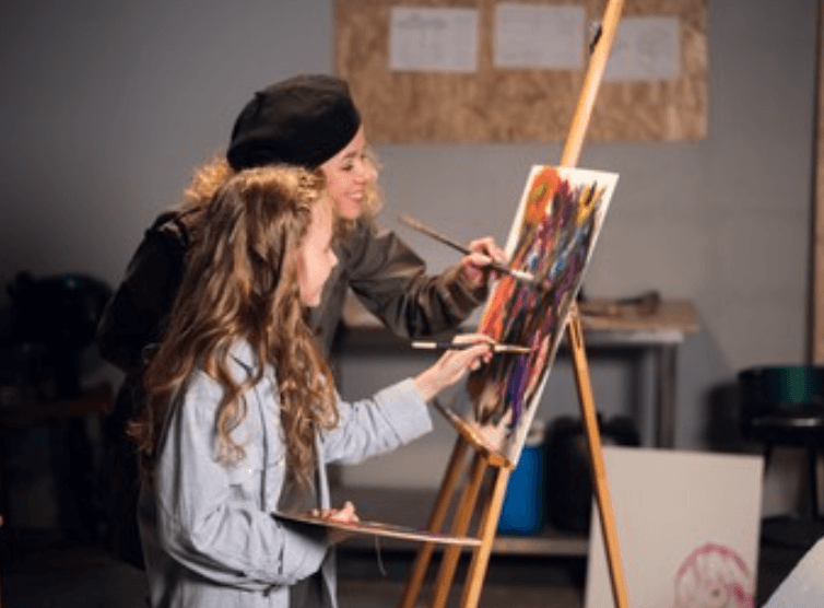 Private Art Lessons at Pipe & Palette in Plano: A Creative Retreat