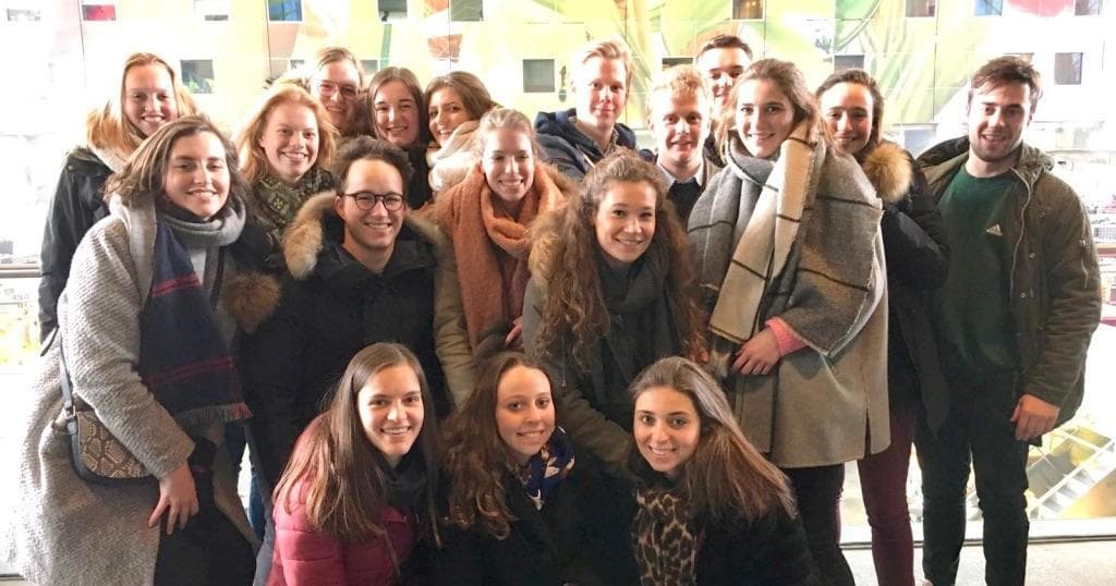 Bike & History Tour with Rotterdam Studenten Fietstour