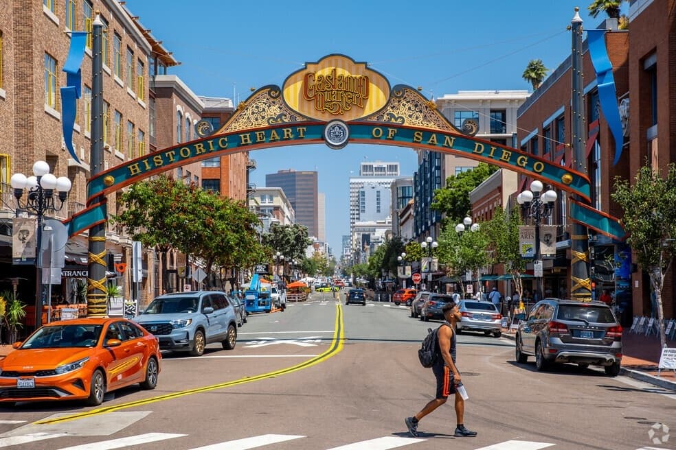 Seamless Cross-Border Travel: Premium Transportation from Tijuana to San Diego