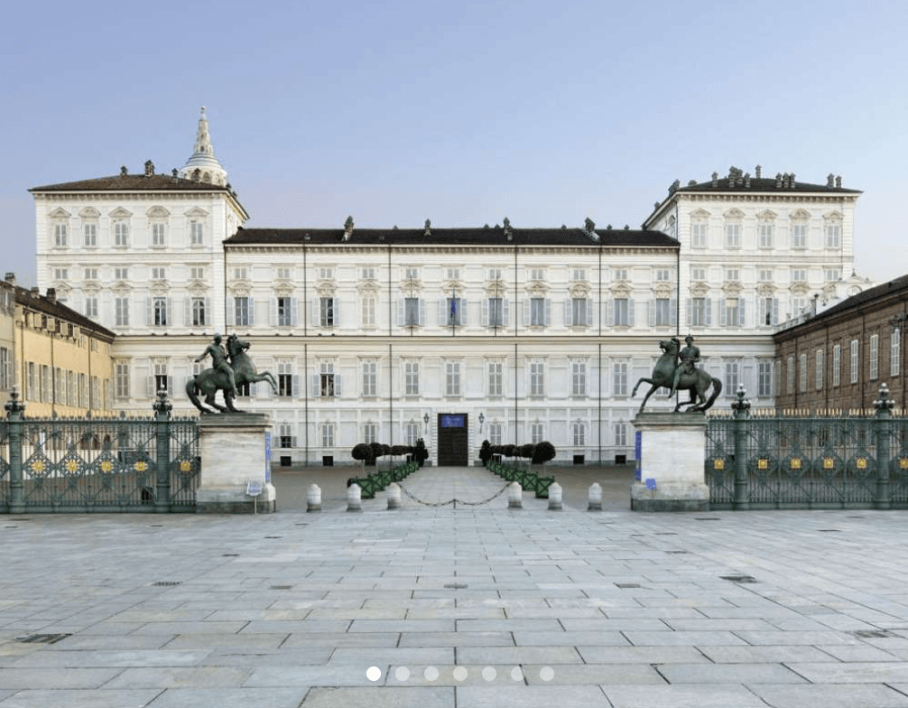 Historical Landmarks & Palace Tours with Keys of Italy