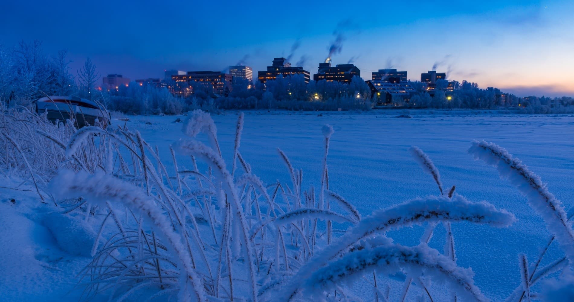 Explore Anchorage Winter Wonderland: A Photo Adventure in Alaska's Snowy Landscapes