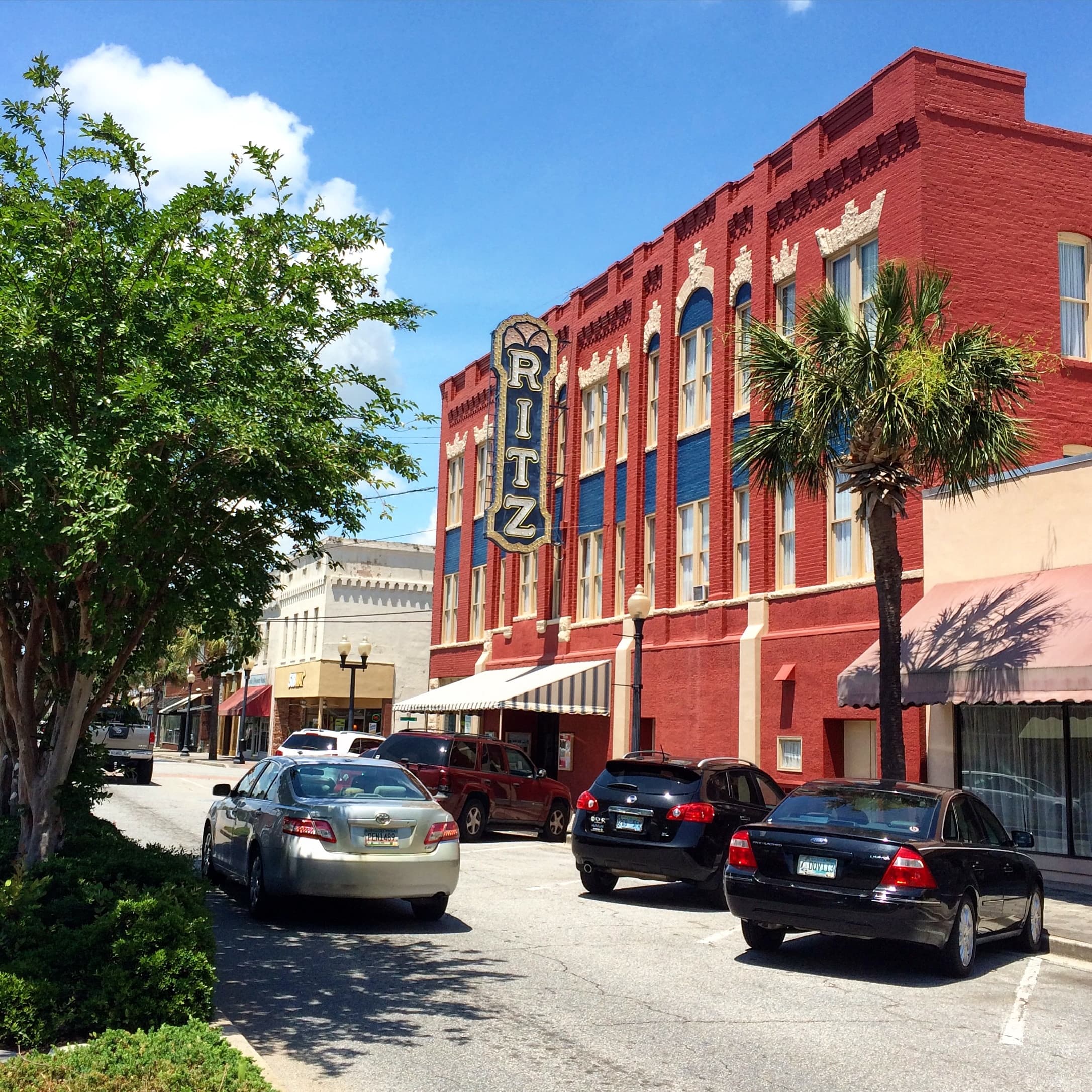 Historic District Walking Tours in Brunswick, Georgia