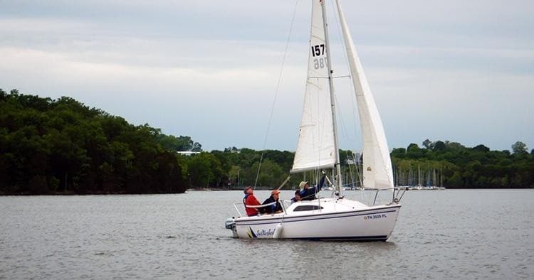 Learn to Sail Keelboats in Nashville: ASA 101 Two-Day Course for Beginners photo 1