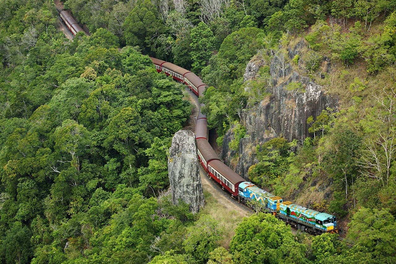 20-Minute Rainforest Helicopter Scenic Over Barron Falls & Atherton Tablelands