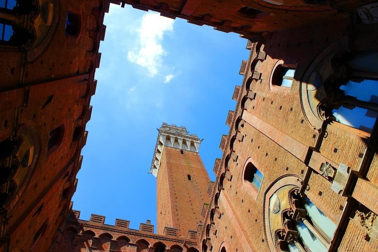 Rome Airport to Siena Private Transfer — Licensed NCC Service