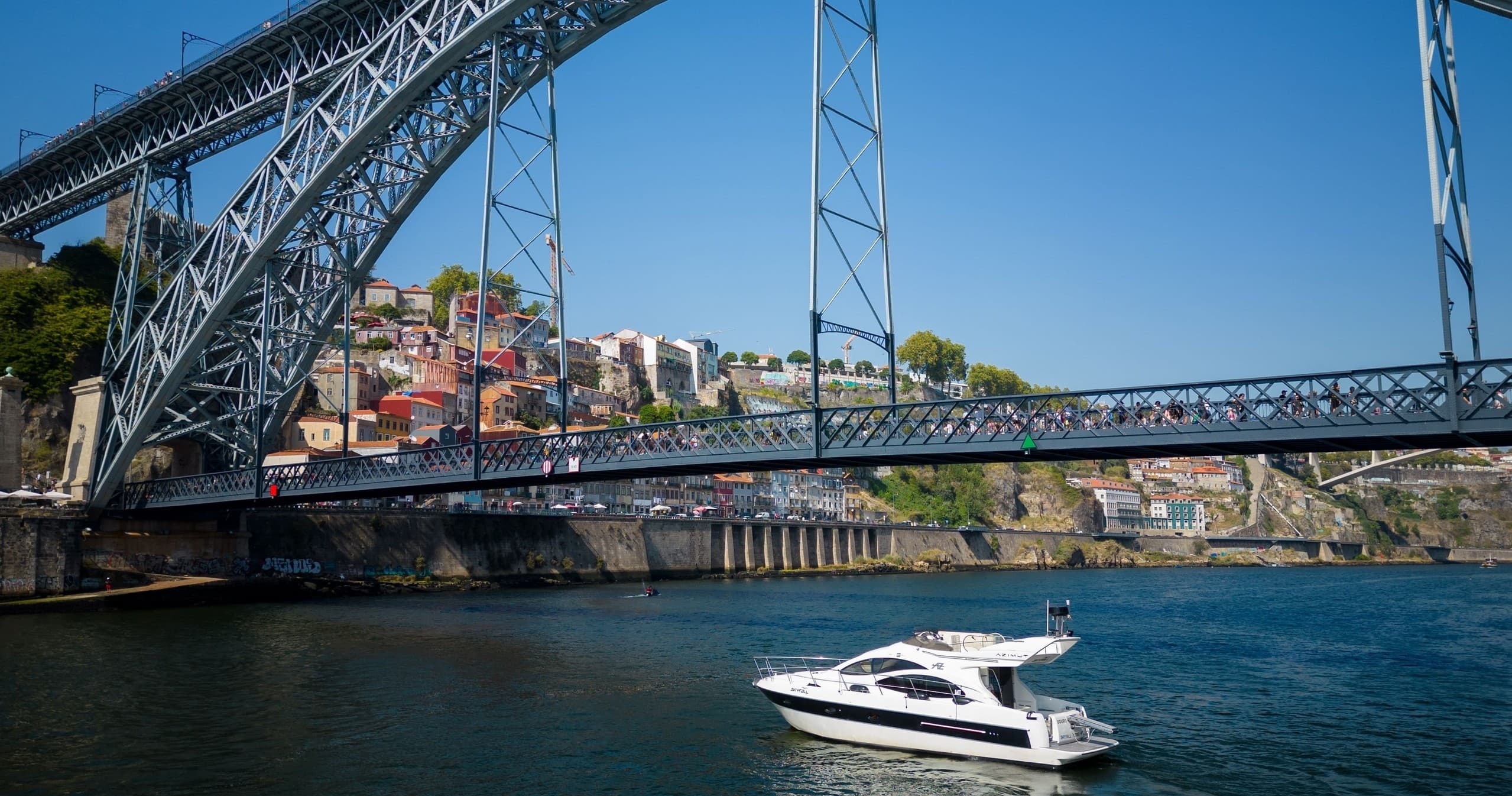 Sunset Dinner Cruise on Douro River with Sailing 360