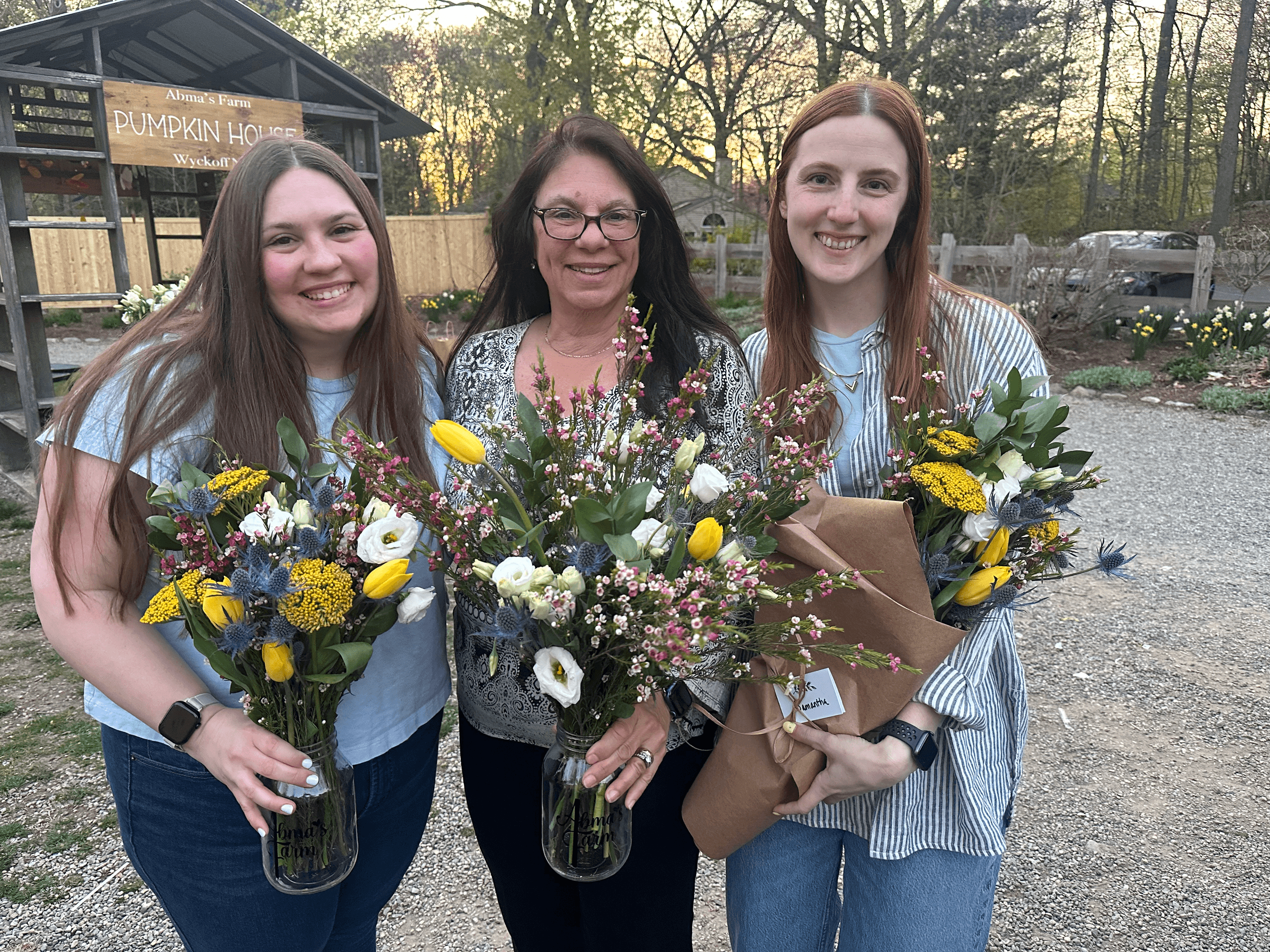 Wine & Design Bouquet Workshop in Wyckoff, NJ
