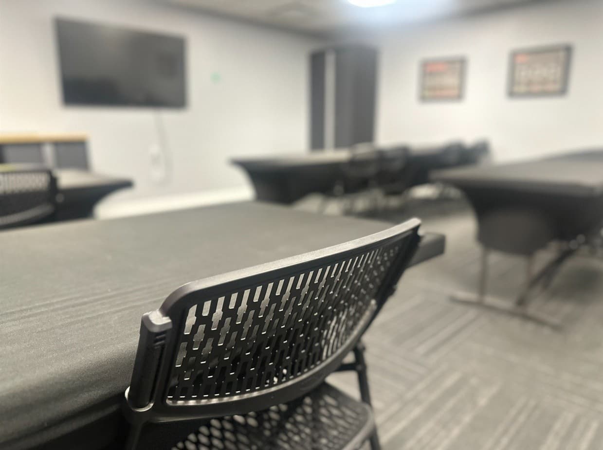 Private Classroom Space in Murray, UT — Hourly Meeting Room for Training & Briefings