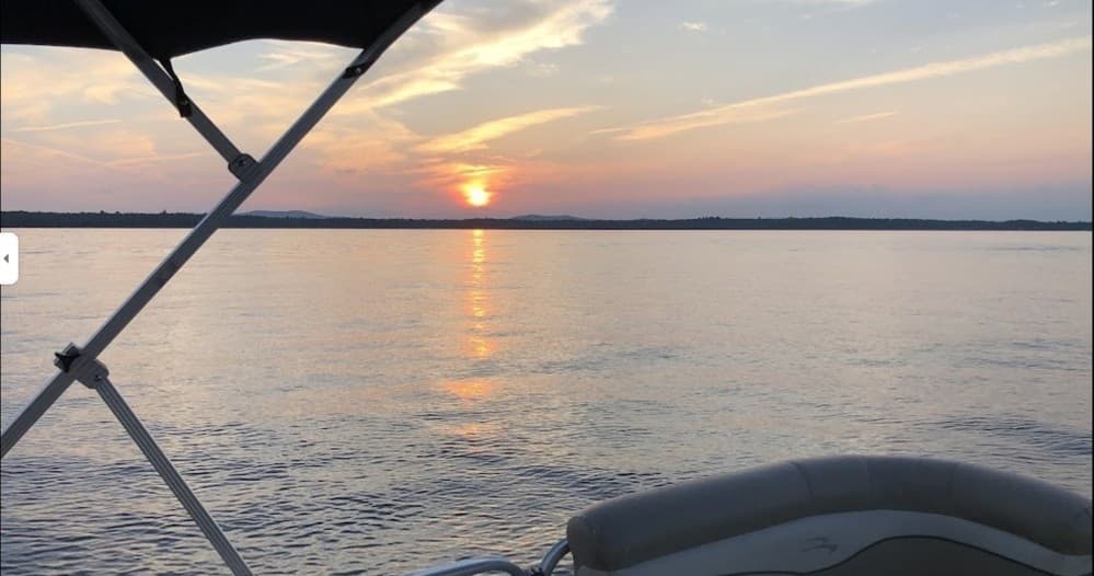 Water Activities with Avalone Pontoon on Sebago Lake