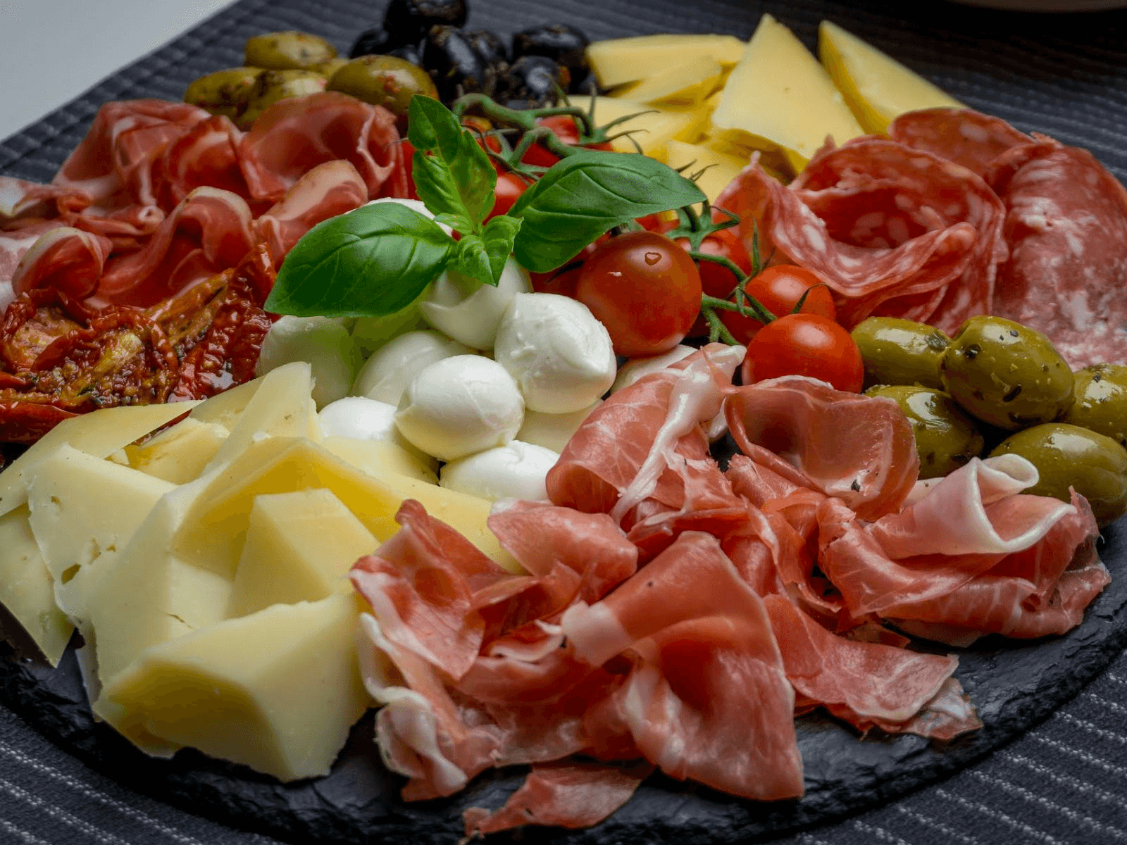 Roman Culinary Walk with Walking Palates