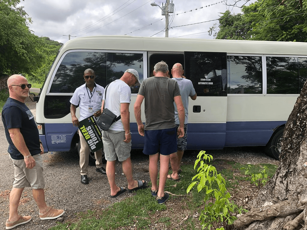 Silversands Villas to Montego Bay Airport Private Transfer