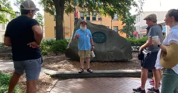 Explore Savannah’s Historic Heart: A Walking Tour Through Time